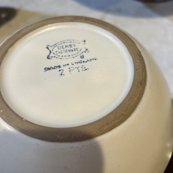 VINTAGE DENBY STONEWARE CROCK- 2 PINTS- SHAMROCK - Picture 7 of 7